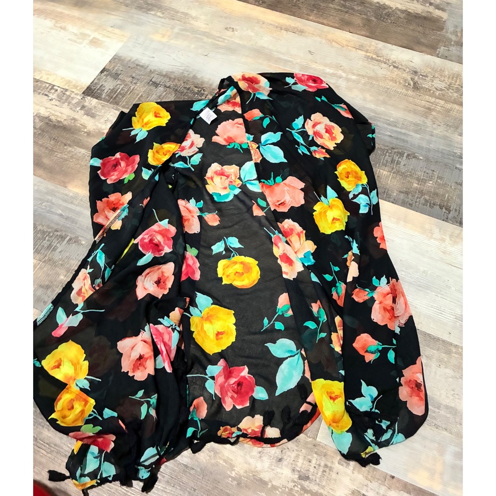Floral Kimono Wrap Black Soot Rose Print Tassel Trim One Size FG171226